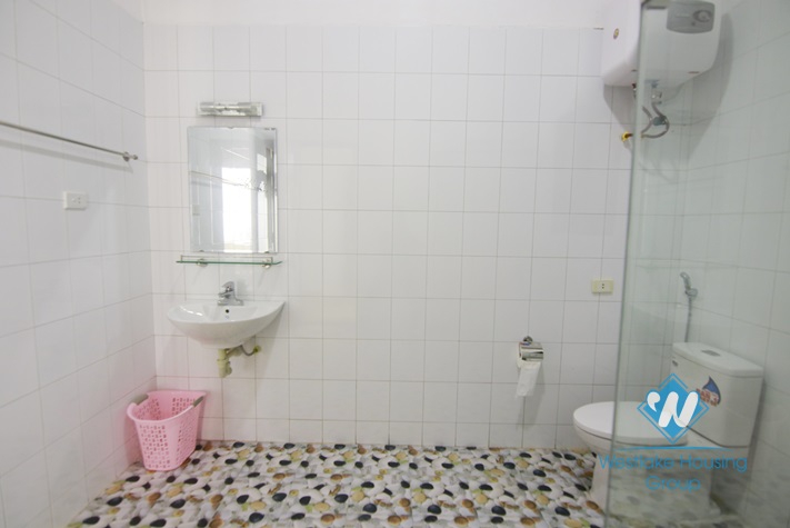 New studio for rent in Xuan Dieu street, Tay Ho district, Hanoi